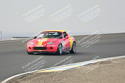 media/Jan-26-2025-CalClub SCCA (Sun) [[cfcea7df88]]/Group 4/Race/